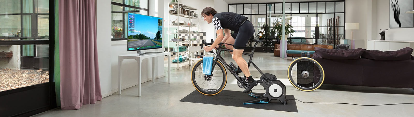 Tacx Flux 2 Smart Entrenador Inteligente de Ciclismo