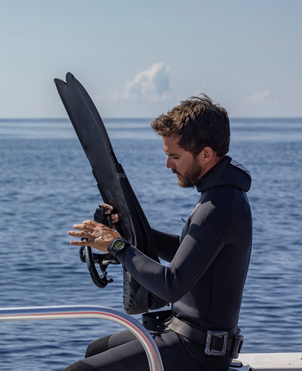 Garmin Descent G2 AMOLED Negro