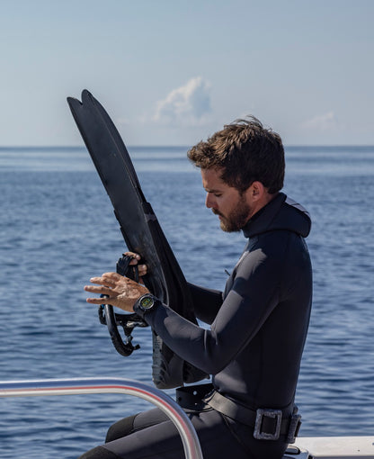 Garmin Descent G2 AMOLED Negro