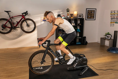 Tacx Nēra Smart Entrenador Inteligente de Ciclismo