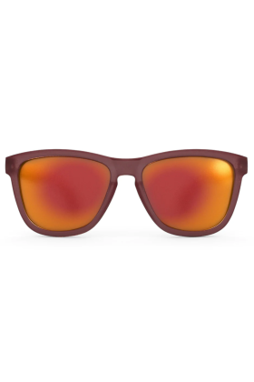 Lentes Goodr OG Phoenix at a Bloddy Mary Bar
